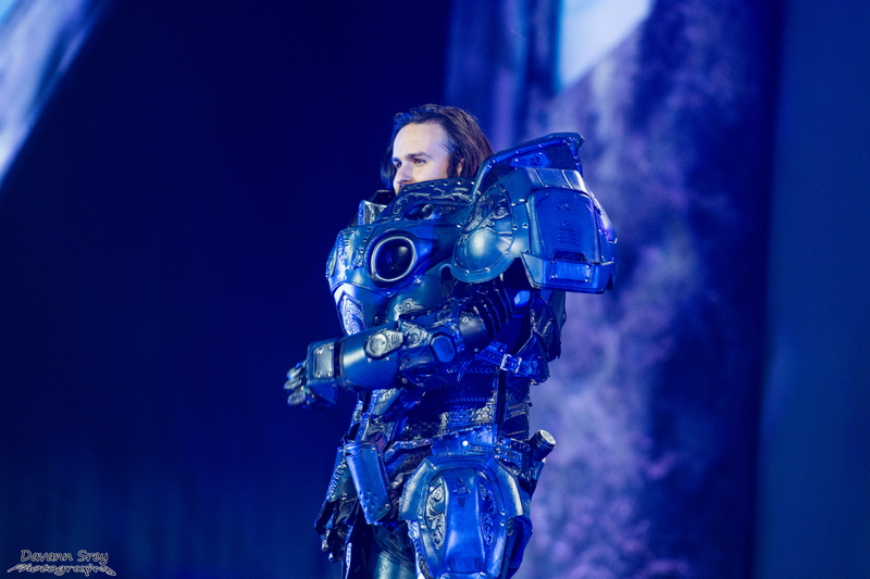 Illustration for article titled The Most Mind-Blowing and Astonishing Cosplay From BlizzCon 2015!